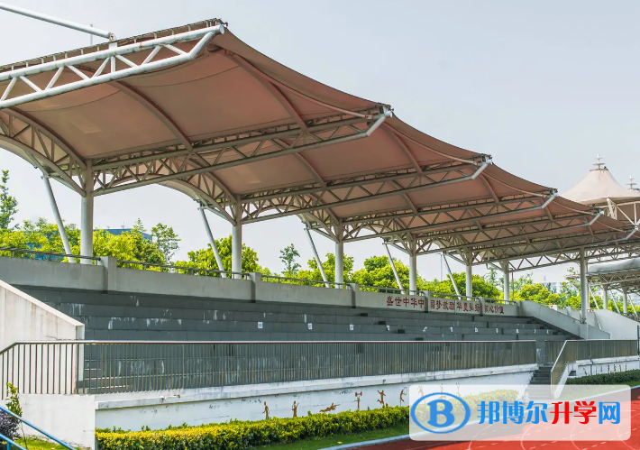 重慶黔江民族中學2022錄取分數線（重慶黔江民族中學考）