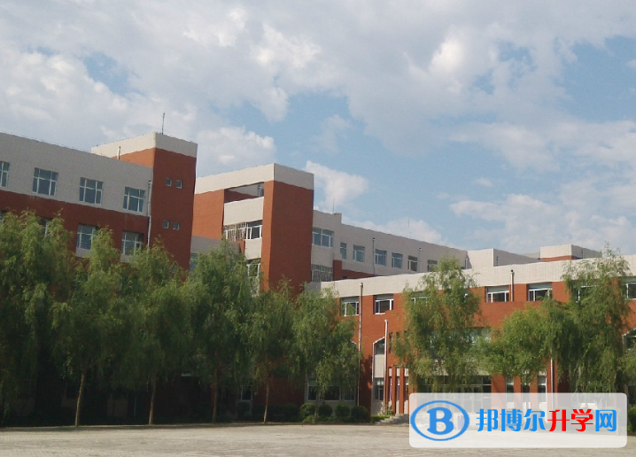 2022郴州郴雅高中、蘇仙區(qū)金海學(xué)校錄取分?jǐn)?shù)線(2023參考)