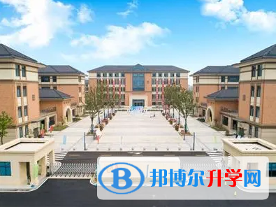 張家港外國(guó)語(yǔ)學(xué)校2023年學(xué)費(fèi)標(biāo)準(zhǔn)