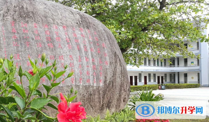 海南省農(nóng)墾實(shí)驗(yàn)中學(xué)2023年報(bào)名條件、招生要求、招生對(duì)象 