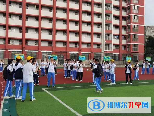 2023年海口市長流中學網站網址