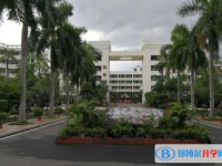 南開大學附中儋州市第一中學地址在哪里，哪個地區，哪個城市?