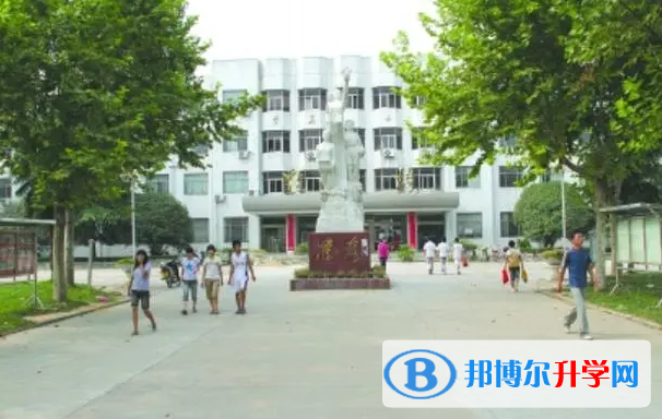 駐馬店育英中學(xué)2022錄取分?jǐn)?shù)線（2023參考）