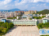 信宜市信宜中學歷年招生分數(shù)線一覽表(2025參考)