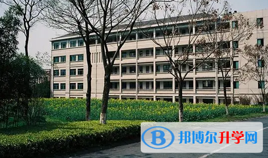 2023年杭州外國(guó)語(yǔ)學(xué)校劍橋高中錄取分?jǐn)?shù)線