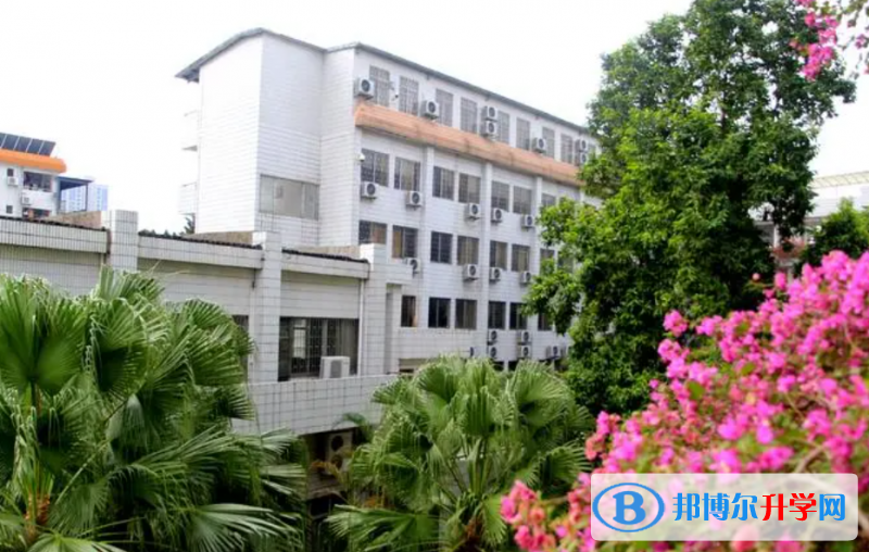 南海區(qū)南海藝術(shù)高中地址，乘車路線