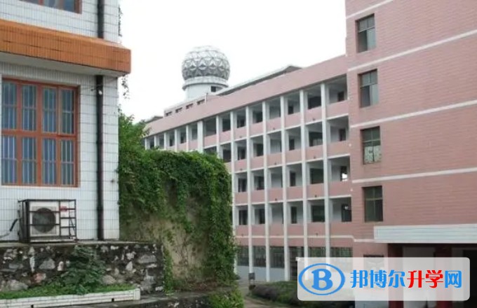 武岡一中地址，乘車路線