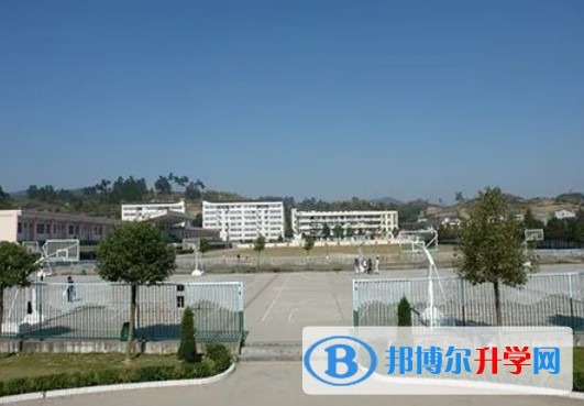 安化縣第一中學地址，乘車路線