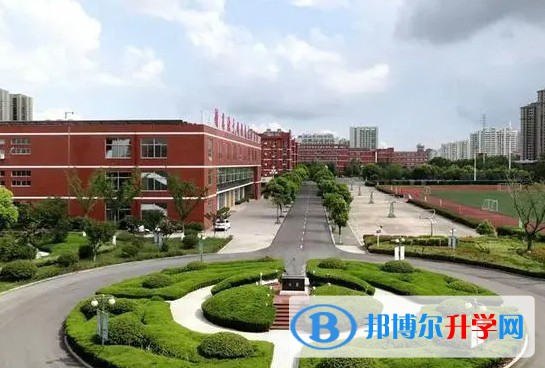 鹽城市第一中學(xué)地址，乘車路線