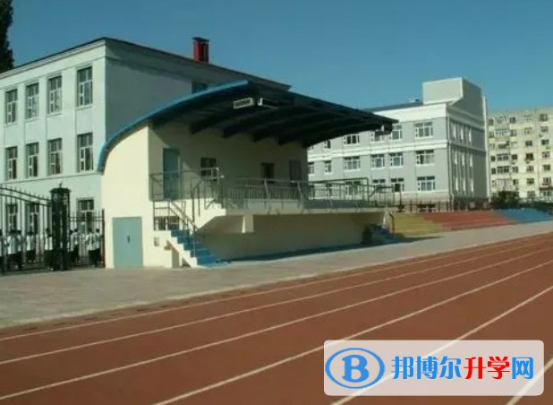 哈爾濱市第六十四中學校地址，乘車路線
