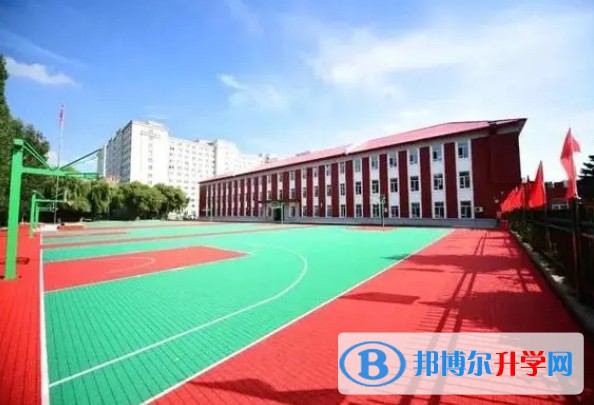 哈爾濱工業大學附屬中學校地址，乘車路線