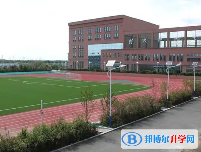 哈爾濱市鷹沙中加學(xué)校地址，乘車路線
