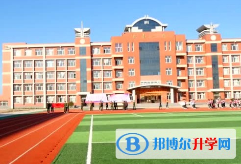甘南縣第一中學(xué)地址，乘車路線