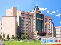 佳木斯大學(xué)附屬中學(xué)地址，乘車(chē)路線(xiàn)