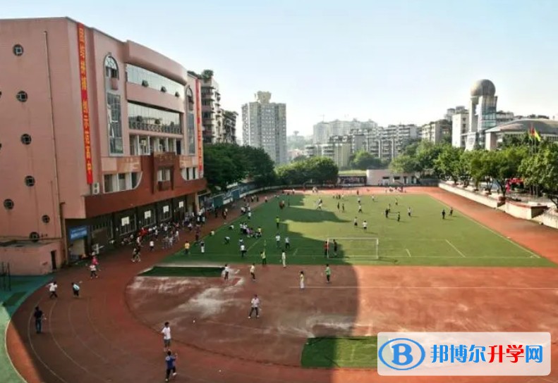 重慶市第一實驗中學校怎么樣、好不好