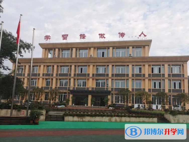 重慶市安富中學(xué)校地址，乘車路線