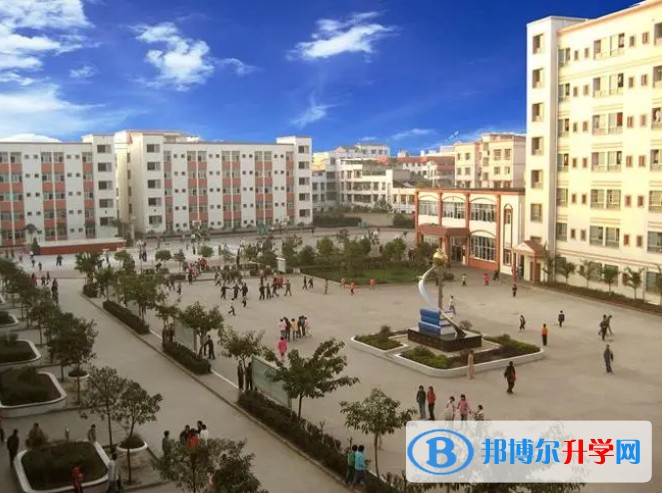 2024重慶市大足城南中學(xué)校招生計(jì)劃 招生人數(shù)是多少(附要求、條件、對(duì)象)