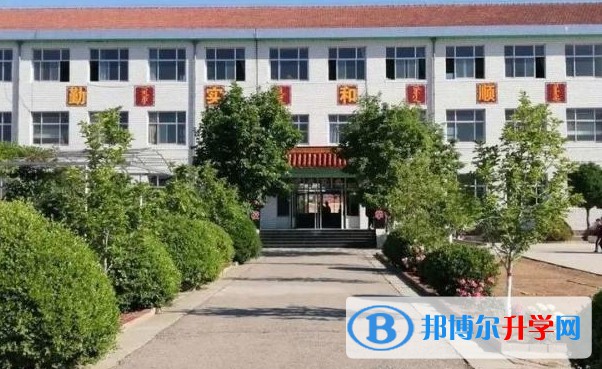 2024青龍滿族自治縣滿族中學(xué)招生計(jì)劃 招生人數(shù)是多少(附要求、條件、對(duì)象)