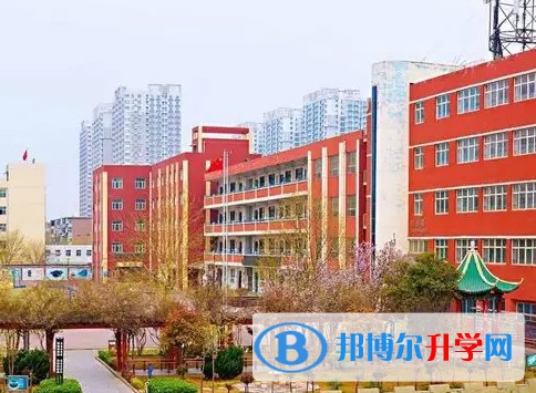 邯鄲市復(fù)興中學(xué)地址，乘車路線