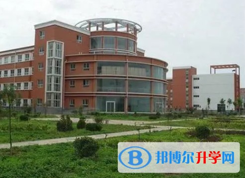 肥鄉(xiāng)區(qū)第一中學(xué)地址，乘車路線