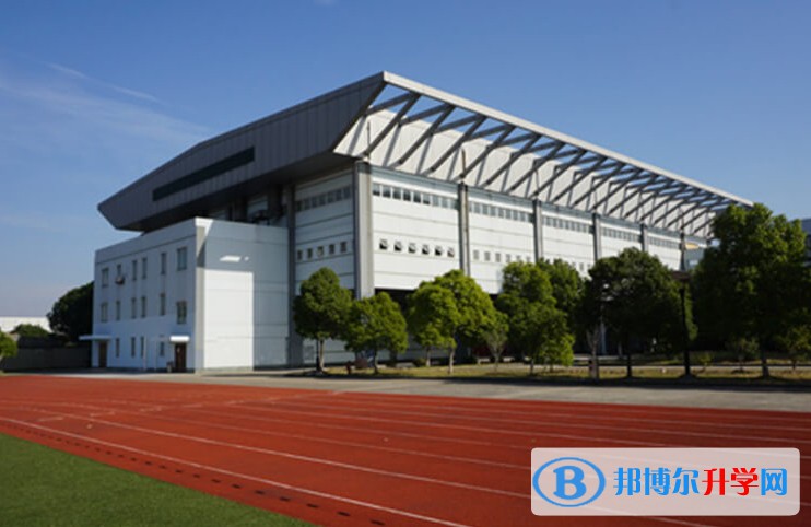 上海工商職業(yè)技術學院高中部地址，乘車路線
