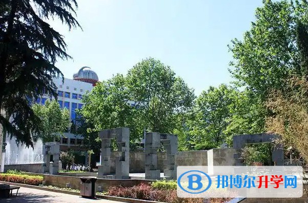 保定三中實(shí)驗(yàn)學(xué)校怎么樣、好不好