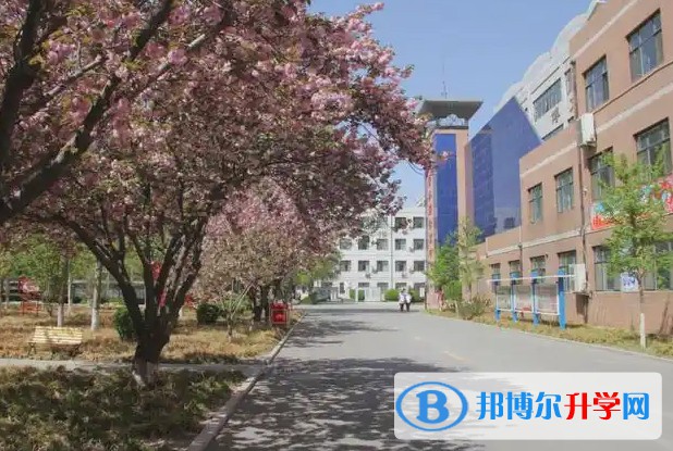 河北徐水綜合高級中學(xué)地址，乘車路線