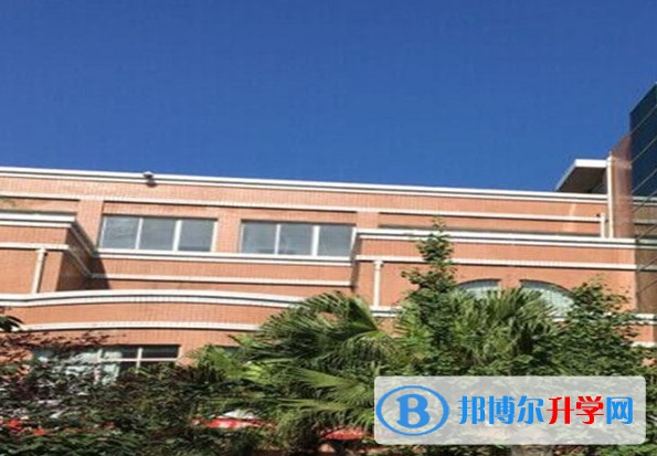自貢市第二十二中學地址，乘車路線