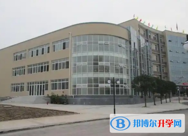 2025四川省榮縣第一中學(xué)校招生計(jì)劃 招生人數(shù)是多少(附要求、條件、對(duì)象)