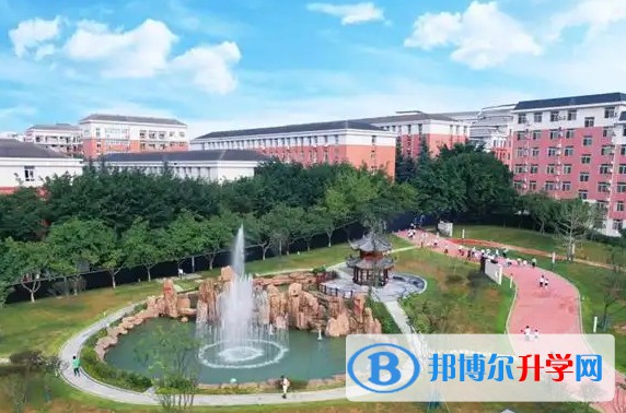 綿陽南山中學(xué)雙語學(xué)校地址，乘車路線