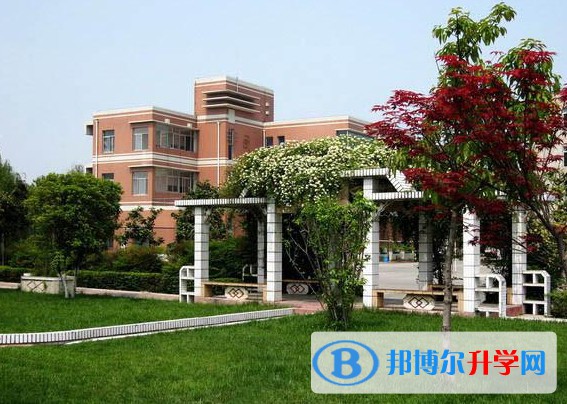 四川省科學城第一中學地址，乘車路線